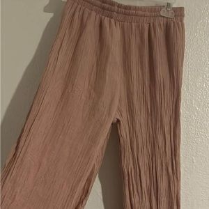 Light Pink Pants, Smoke Free Home!! Size Medium